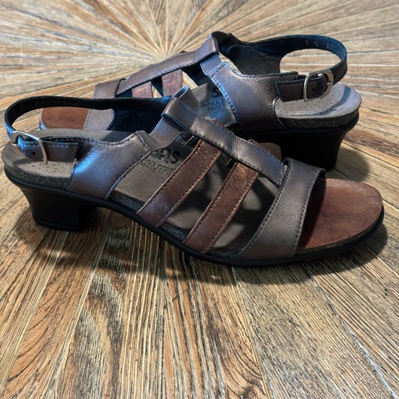 SAS size 9 N metallic leather strappy sandals low heel bronze brown Allegro - Picture 10 of 13